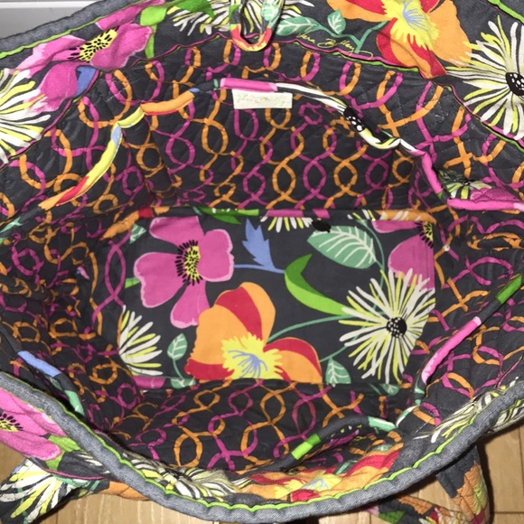 Vera Bradley Tote - Picture 3 of 3